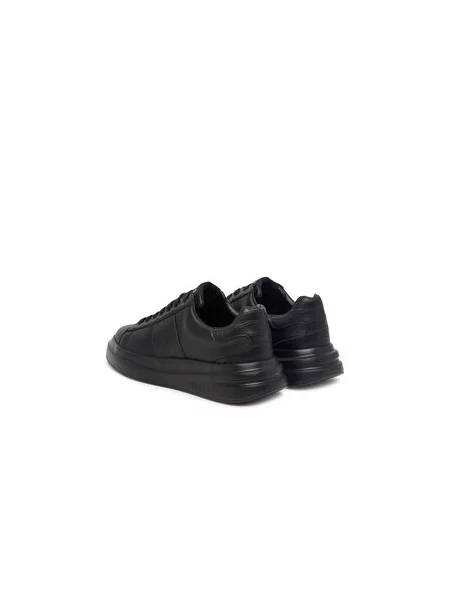 Sneakersy Guess FMFEAL čierna