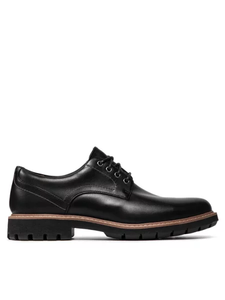 Derby Clarks črna