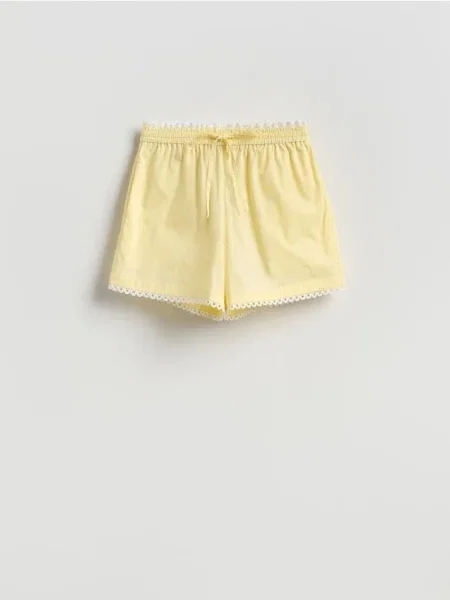 Pantaloni scurți Reserved galben