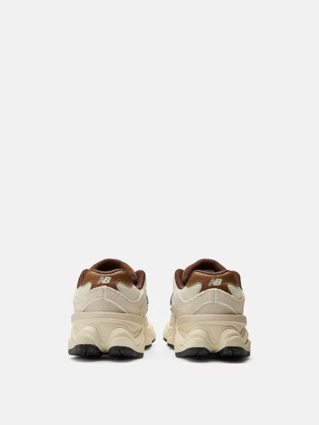 Дитячі кросівки New Balance 990 бежеві