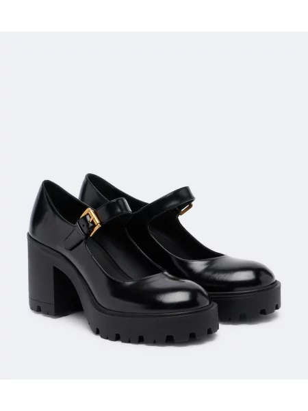 Pantofi cu toc Prada din piele de lac negru