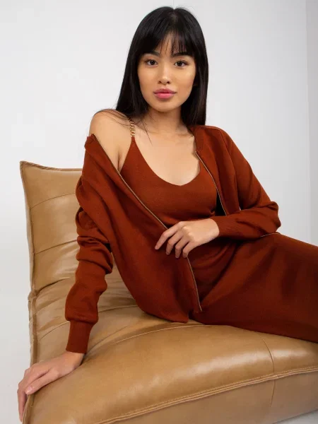 Obleka za prosti čas Fashionhunters rdeča