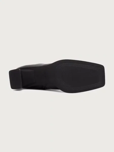 Кожаные сапоги Vagabond Shoemakers на высоком каблуке
