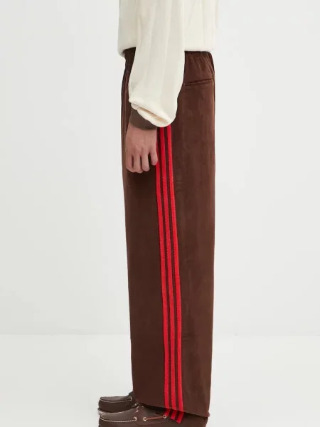 Donji dio trenirke adidas Originals Cord Pant s aplikacijom smeđa