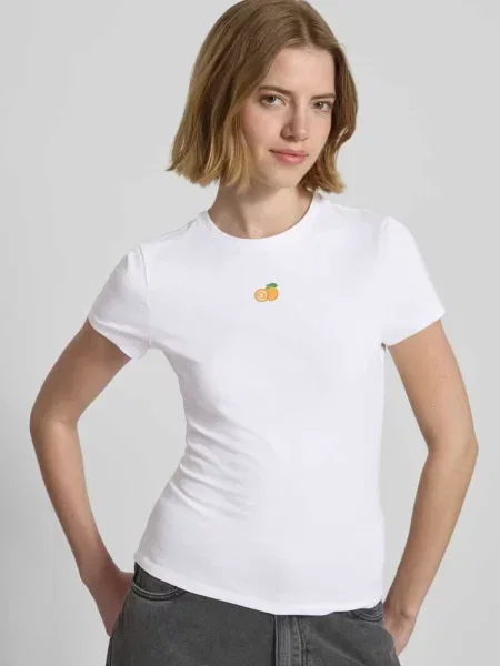 T-shirt o kroju slim fit z wyhaftowanym motywem Review biała