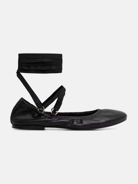 Кожаные балетки Jonak черные