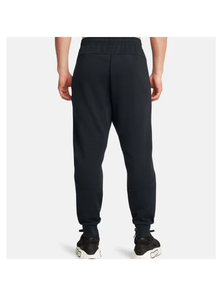 Pantaloni Under Armour negru