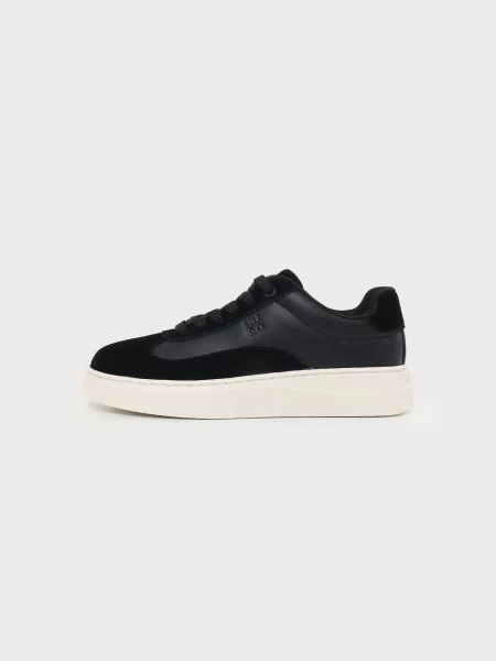 Sneakerși Hugo negru