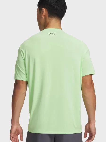 Короткая спортивная футболка Under Armour с коротким рукавом