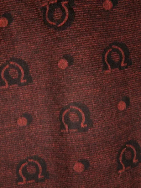 Hedvábný šál Ferragamo červený