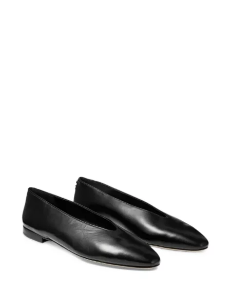 Balerini Jimmy Choo cu decolteu în V negru