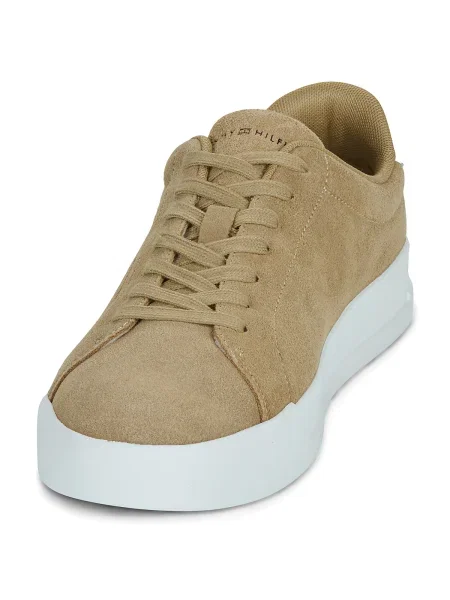 Pantofi Tommy Hilfiger din piele de căprioară bej