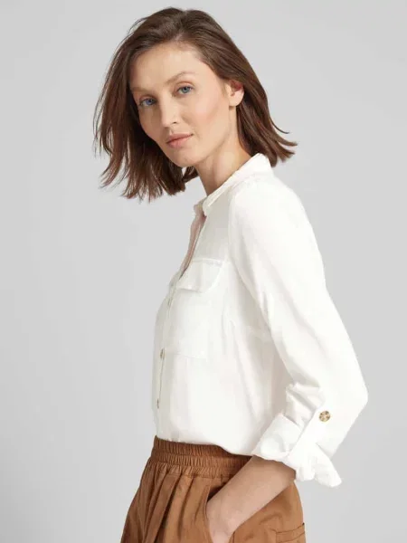 Bluzka koszulowa z nakładanymi z patką na piersi model ‘BUMPY’ Vero Moda biała