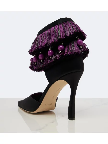 Saténové lodičky Manolo Blahnik so strapcami čierna