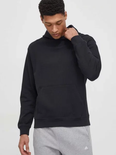 Dukserica New Balance za muškarce s kapuljačom s aplikacijom crna