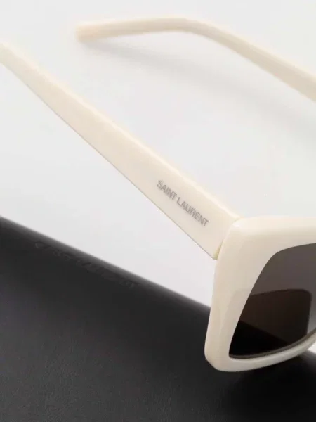Óra Yves Saint Laurent fehér