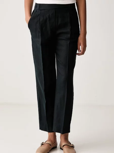 United Colors of Benetton pantaloni pentru femei din in negru