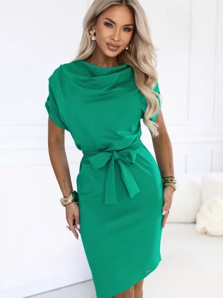 Cu centură rochie Numoco asimetrică verde