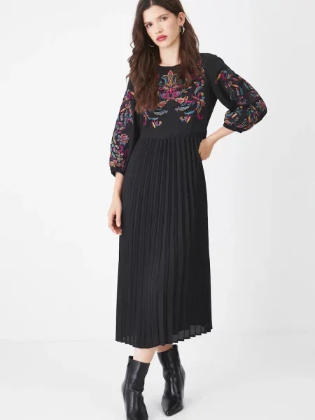 Medicine sukienka midi rozkloszowana czarny