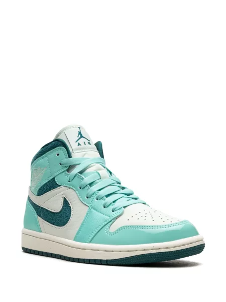 Sportbačiai Jordan Air Jordan 1 balta