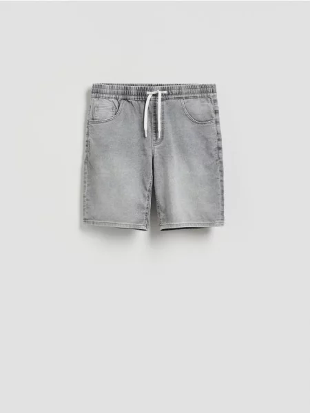 Reserved Pantaloni scurți jogger din denim deschis gri