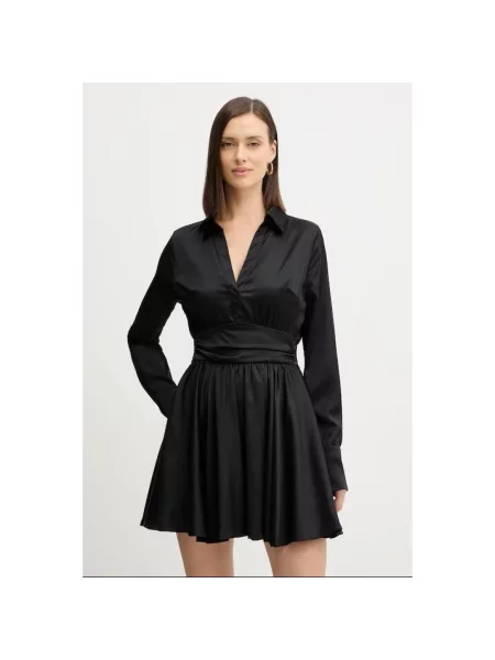 Sukienka mini z dekoltem w serek model ‘CONCETTA FLARE DRESS’ Guess czarna