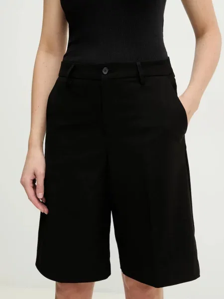 Къс панталон Answear Lab с изчистен дизайн с висока талия черно