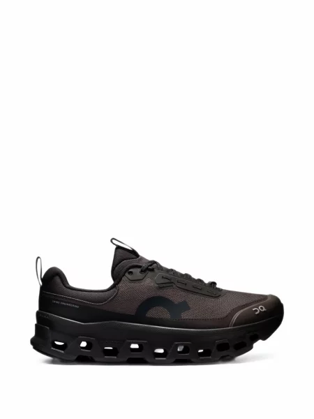 Impermeabil sneakerși On maro