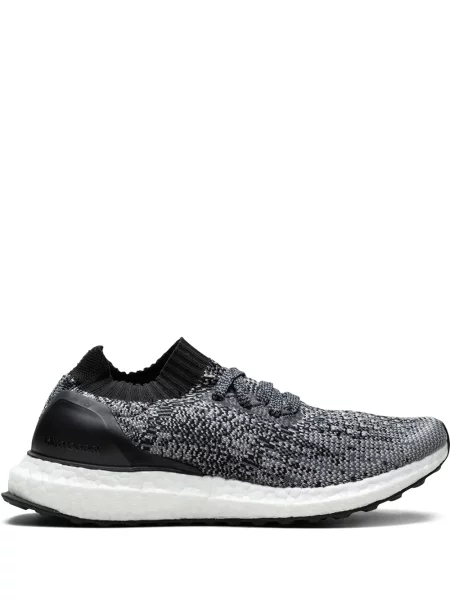 Sneakerși Adidas UltraBoost negru