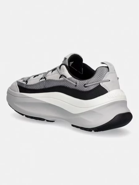 Кроссовки Moon Boot