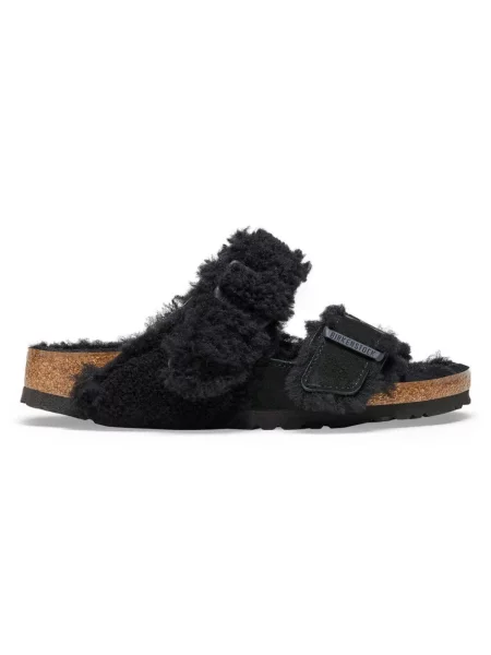 Klapki Birkenstock zamszowe typu teddy czarne