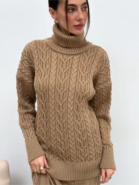 Трикотажный свитер Art Knit коричневый