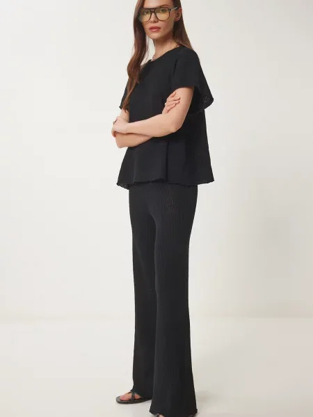 Happiness İstanbul Costum cu pantaloni negru