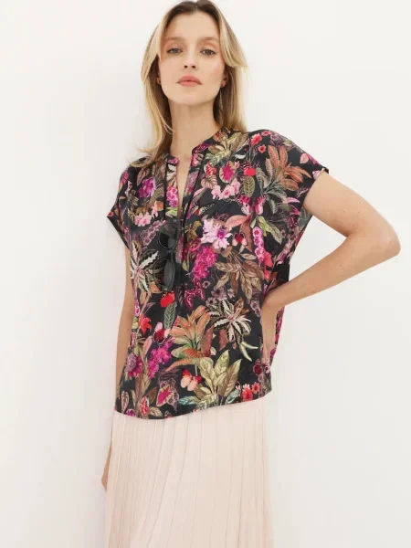 Блуза Medicine с десен черно