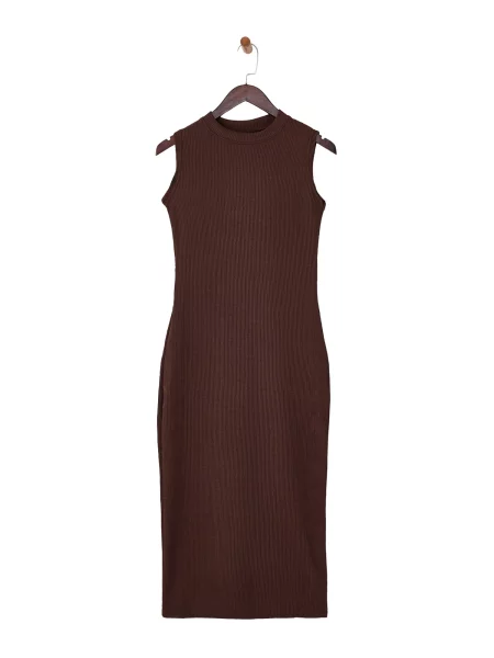Trendyol Rochie maro