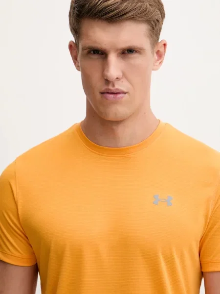 Бігова футболка Under Armour Launch однотонна чорний