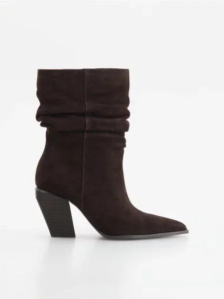 Reserved Botine din piele întoarsă cu maro-închis maro