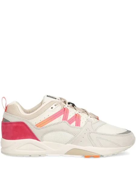Sneakerși Karhu din piele de căprioară gri