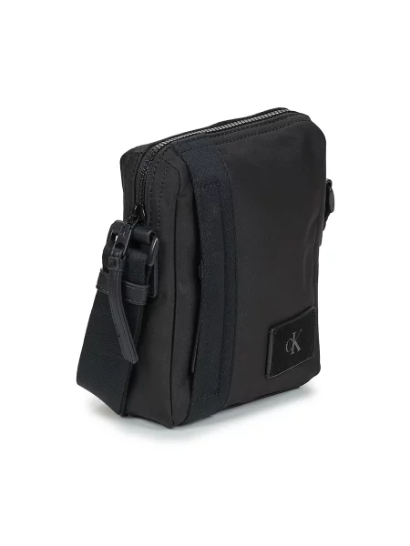Calvin Klein Torba preko ramena crna