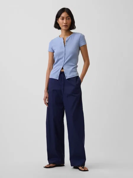 Pantaloni Gap din țesătură twill negru