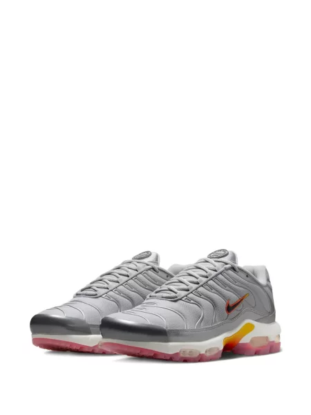 Tenisice Nike Air Max Plus s vezicama s čipkom siva