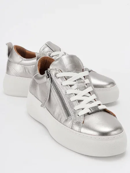 Sneakerși Luvishoes din piele