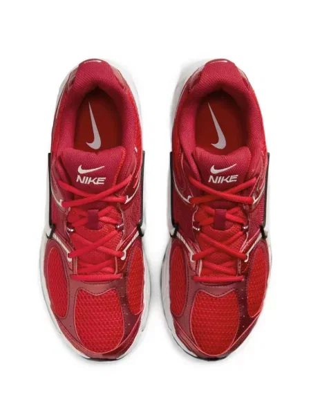 Sneakerși Nike Vomero plasă roșu