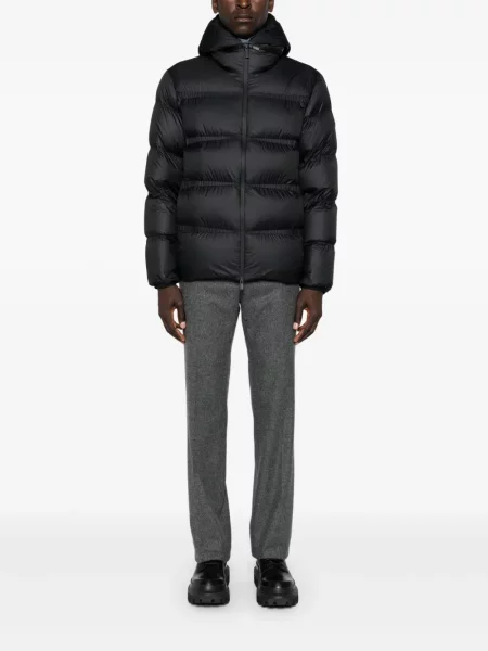 Striukė Moncler juoda