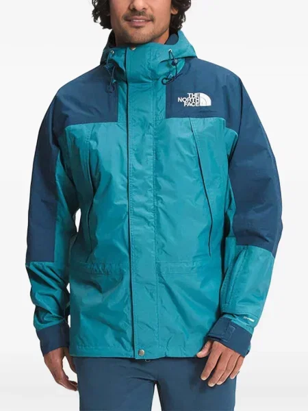 Geacă The North Face cu glugă cu autograf albastru
