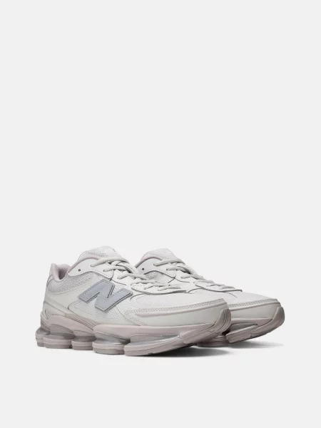 Повседневные кроссовки New Balance с сеткой в сеточку серые