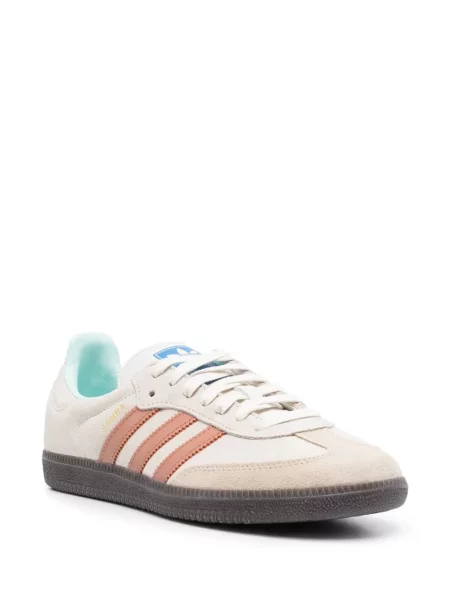 Nėriniuotos sportbačiai Adidas Samba su raišteliais pilka