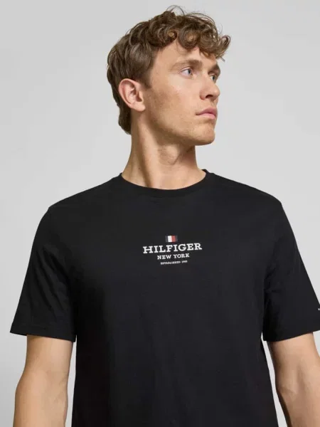 T-shirt z nadrukiem z logo czarna