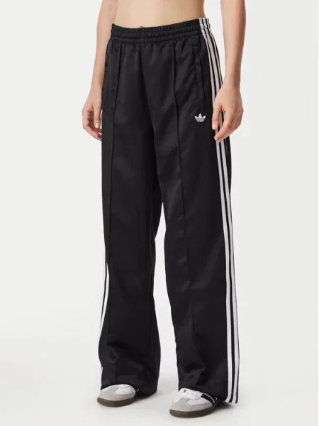 Атласные спортивные штаны Adidas черные