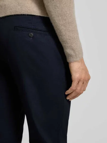 Spodnie materiałowe o kroju slim fit z z tyłu Mcneal